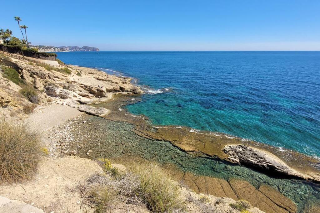 Casa Caledonia - Appartement Dans Villa Avec Jardin Arbore Et Piscine A 500 M De La Mer بينيسا المظهر الخارجي الصورة