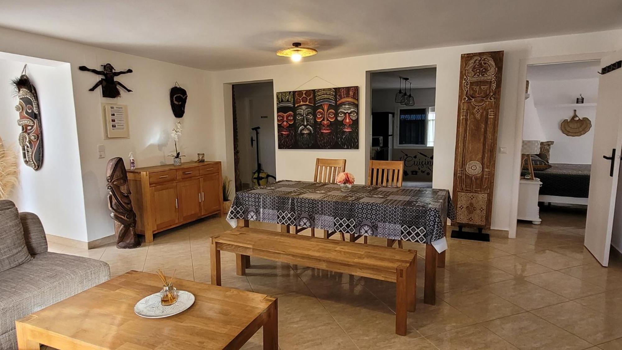 Casa Caledonia - Appartement Dans Villa Avec Jardin Arbore Et Piscine A 500 M De La Mer بينيسا المظهر الخارجي الصورة