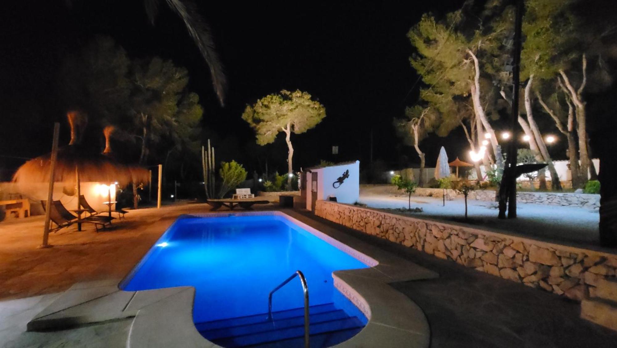 Casa Caledonia - Appartement Dans Villa Avec Jardin Arbore Et Piscine A 500 M De La Mer بينيسا المظهر الخارجي الصورة